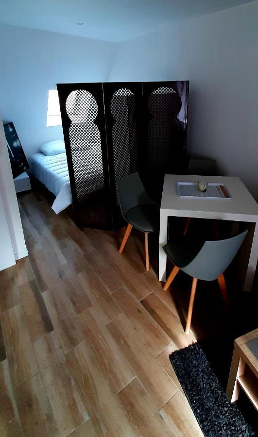 Charmant Studio Au Coeur De Sens Lejlighed Eksteriør billede